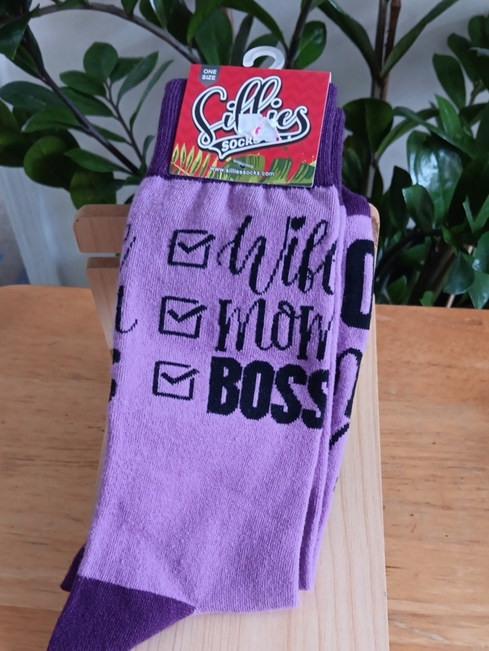 Sillies Socks  Mom Boss?' Crew Socks – Light Purple